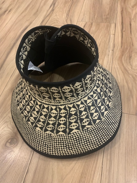 L*Space Sorrento Hat Black One Size main image 5